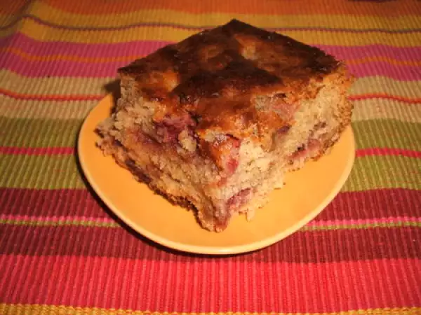 Recette Gâteau moelleux aux fraises, au chocolat blanc & noix