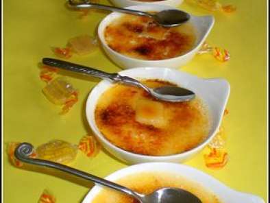 Recette Crème brûlée à la bergamote et ses bonbons caramélisés