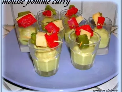 Recette Mini-verrines: mousse de pomme au curry et sa mini brochette