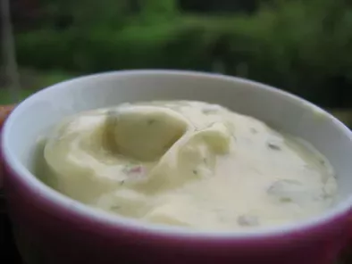 Recette Mayonnaise au yaourt et aux herbes