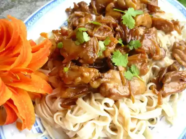 Recette Poulet mijoté aux fleur de lys