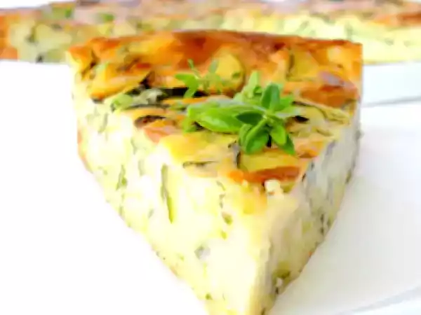 Recette Clafoutis léger aux courgettes & fromage de chèvre