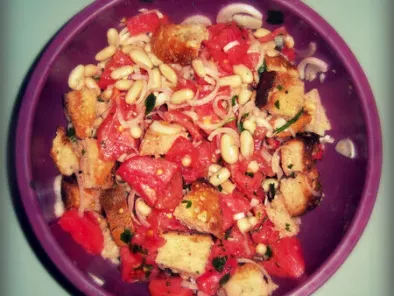 Recette Salade réconfortante : tomates-haricots blancs