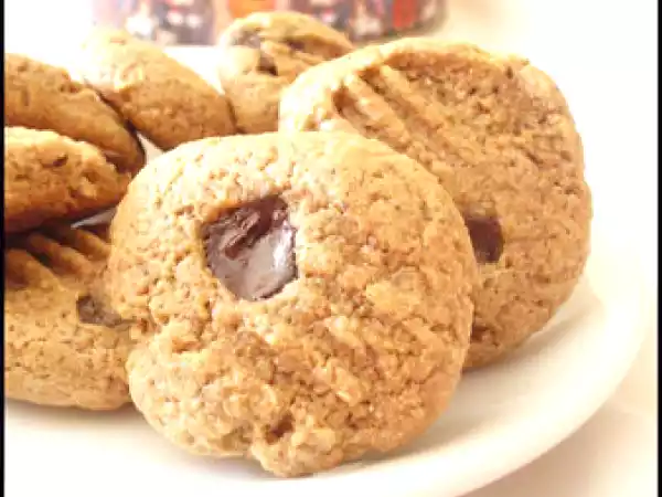 Recette Cookies à la farine de chataîgne, huile d'olive et purée de sésame