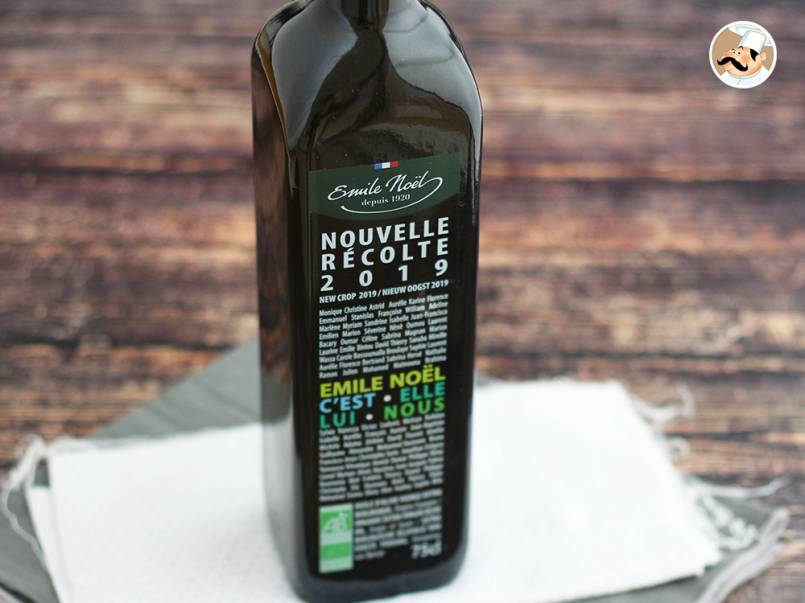 La nouvelle bouteille d'huile d'Emile Noël met en avant les salariés 