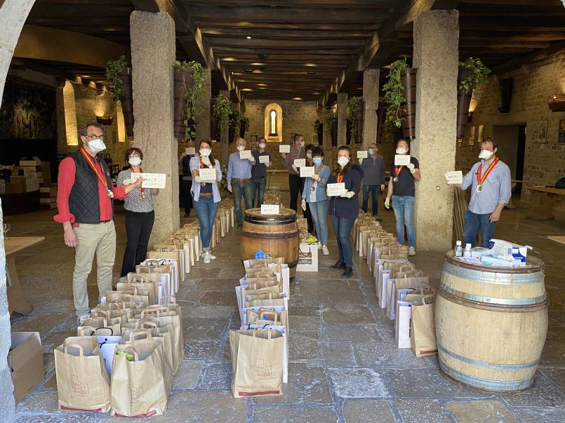 Le Château du Clos Vougeot et les cadets de Bourgogne se mobilisent et encouragent le corps médical 