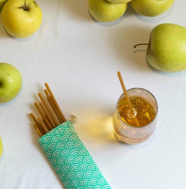 Deux alternatives à la paille en plastique proposées par Zéro