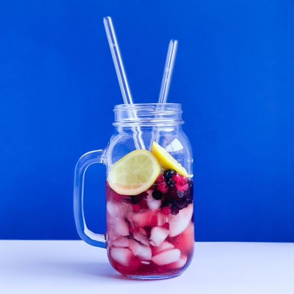 Deux alternatives à la paille en plastique proposées par Zéro 