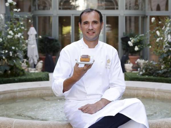 Le sacre de meilleur pâtissier du monde du Chef François Perret