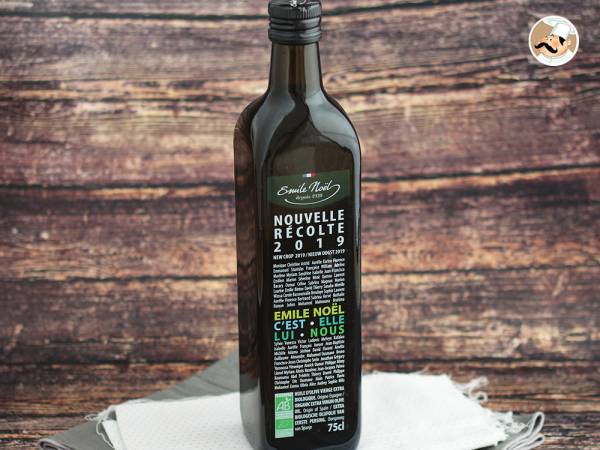 La nouvelle bouteille d'huile d'Emile Noël met en avant les salariés
