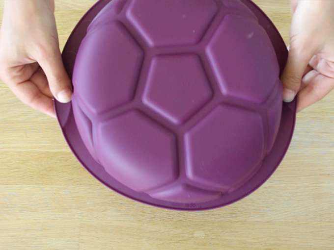 Gateau Ballon De Football Recette Ptitchef