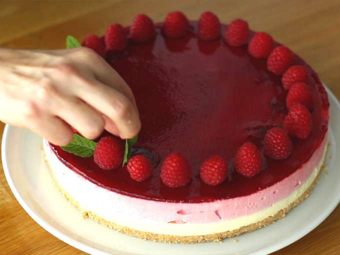 Bavarois Framboise Chocolat Blanc Etapes Et Video Recette Ptitchef
