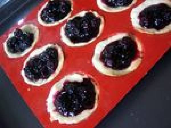 Mini-tartelettes macaronnées aux mûres - Préparation etape 6