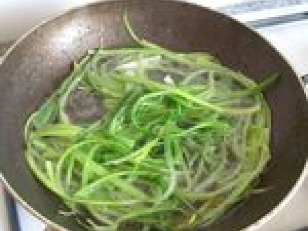 Beuchelle de Lotte et Saumon Fumé, au beurre de Pamplemousse - Préparation etape 2