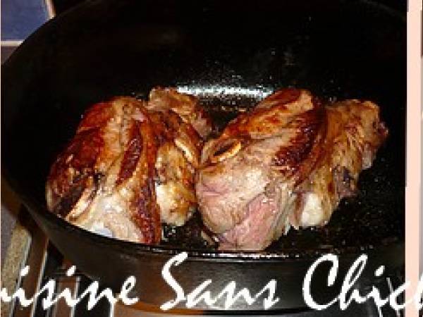 Souris d'agneau confites au miel et carottes fondantes - Préparation etape 3