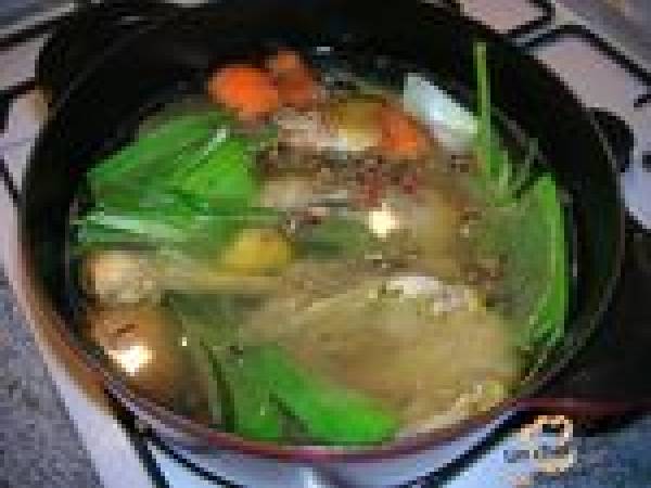 Consommé de Volaille Glacé, aux Perles de Melon et Jambon de Parme - Préparation etape 3