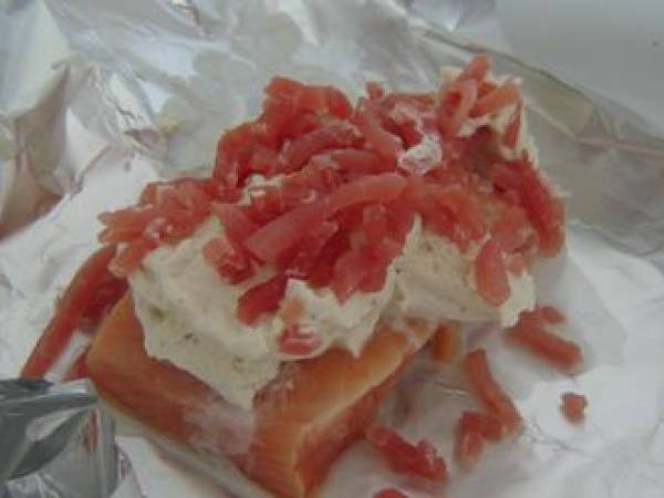 Papillotes de saumon aux lardons et boursin - Préparation etape 1