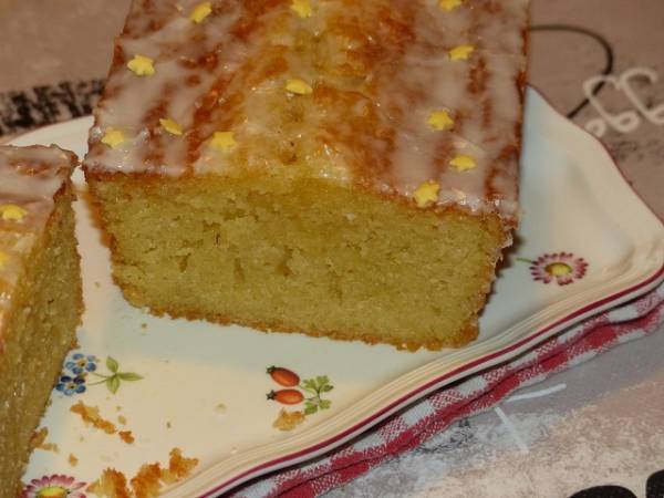 Cake au citron et amandes - Préparation etape 1