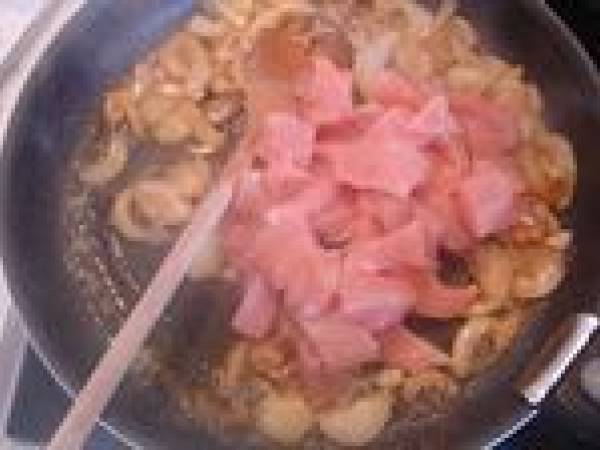 Fricassée de dinde aux petits légumes - Préparation etape 2