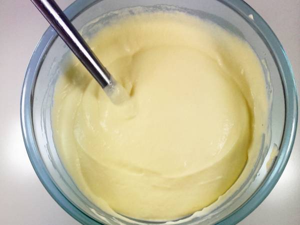 Igloo de Noël aux M&M's, Snickers, cookies (Sans sorbetière) - Préparation etape 2