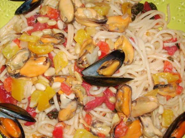 SPAGHETTI AUX MOULES ET AU BASILIC - Préparation etape 6