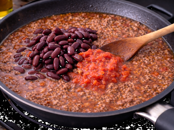 Mijoté épicé de viande hachée et tomates - Préparation etape 6