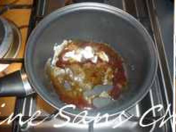 Gravity cake et sa ganache aux fraises tagada - Préparation etape 13