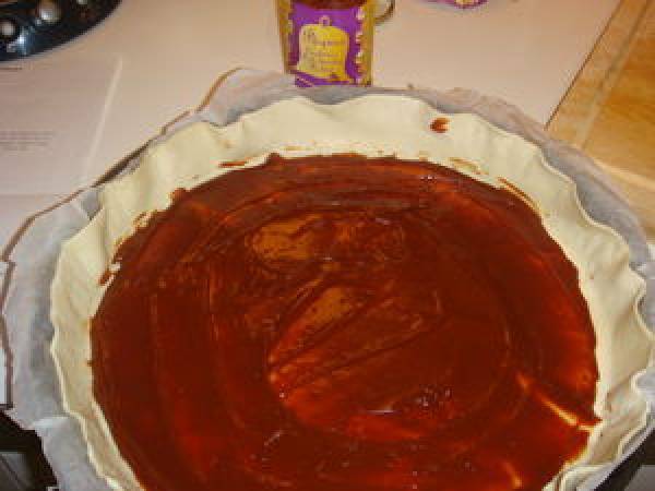 Tarte aux pommes, poires, amandes et chocolat - Préparation etape 5