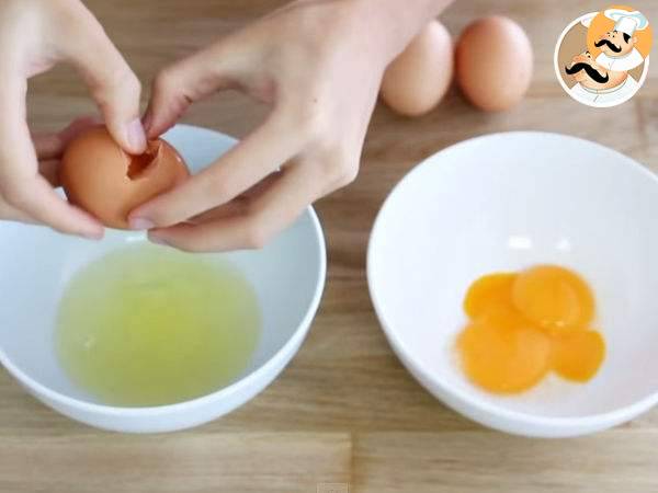 Bûche de Noël fourrée à la chantilly - Préparation etape 1