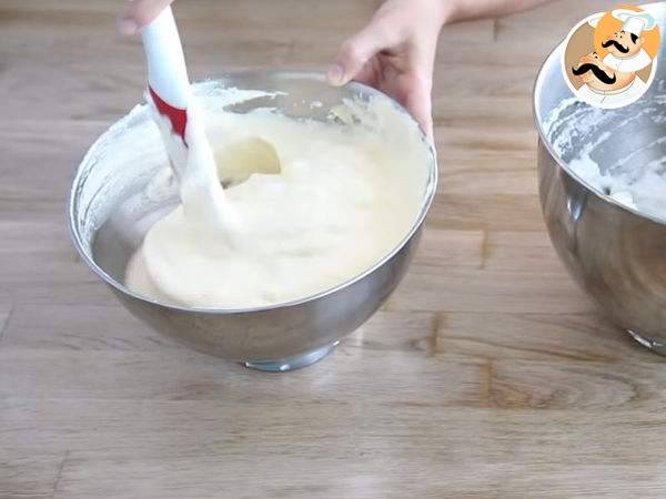 Bûche de Noël fourrée à la chantilly - Préparation etape 3