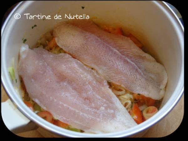 Filet de panga sur fondue de légumes et son riz en sauce - Préparation etape 3