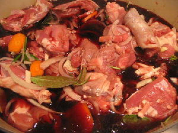 Daube d'agneau au basilic et aux olives niçoises selon Robuchon et Michel Cliche - Préparation etape 4