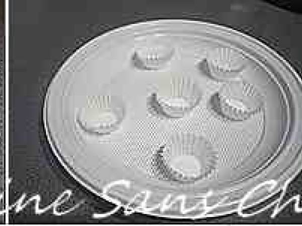 Boules individuelles de Noël, biscuit, mousse chocolat coeur de framboise - Préparation etape 1