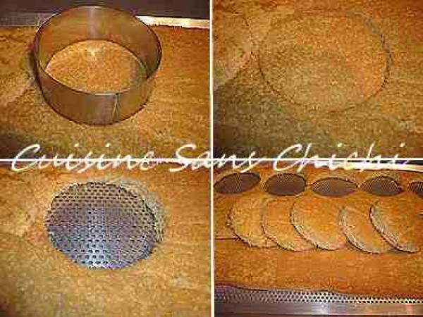 Boules individuelles de Noël, biscuit, mousse chocolat coeur de framboise - Préparation etape 10