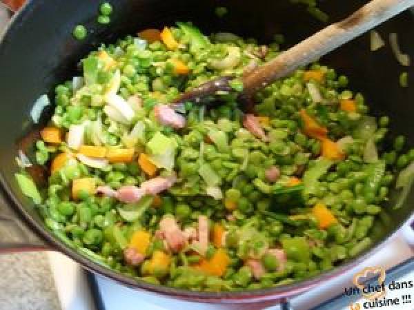 Potage Saint-Germain aux Croûtons - Préparation etape 3