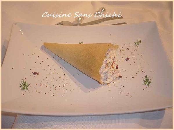 Cornets de feuilles de bricks fourrés au thon et chantilly - Préparation etape 13