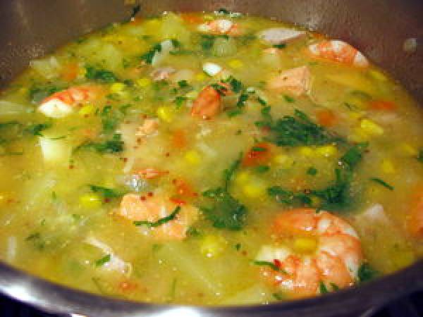 Soupe de maïs aux crevettes St Jacques et poisson - Préparation etape 6