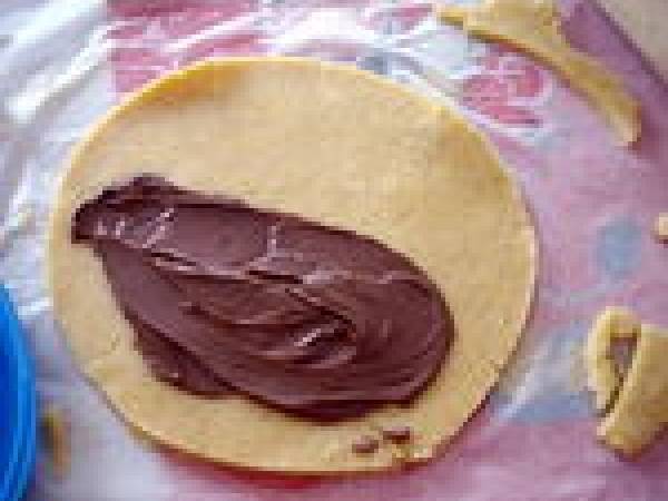 Chaussons sablés gourmands au NUTELLA ! (ou à la pomme) - Préparation etape 4