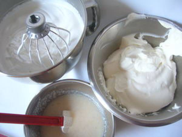 Buche aux fruits exotiques : mangue, longans, litchies - Préparation etape 4