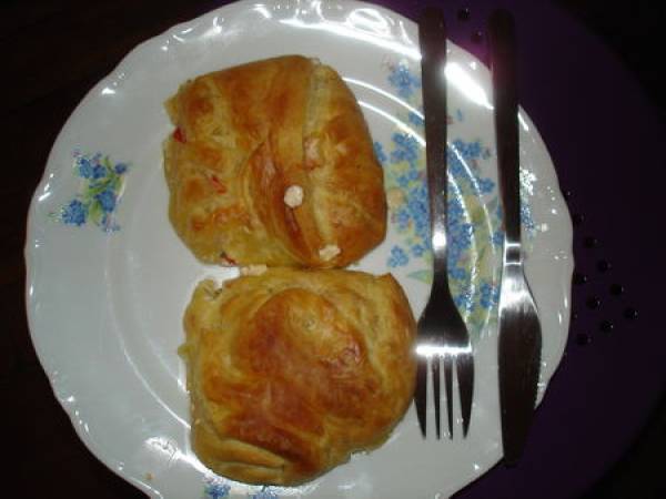 Feuilletés au saumon fumé, au chèvre, aux poivrons et à l'aneth - Préparation etape 4