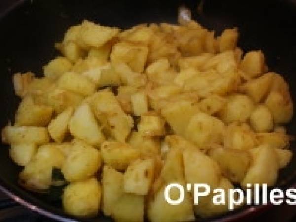 Accompagnement de pommes de terre au curry - Préparation etape 3