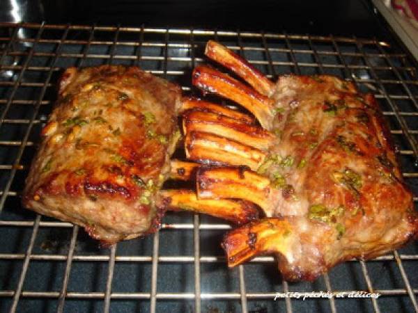 Carrés d'agneau au miel, gingembre, coriandre - Préparation etape 3