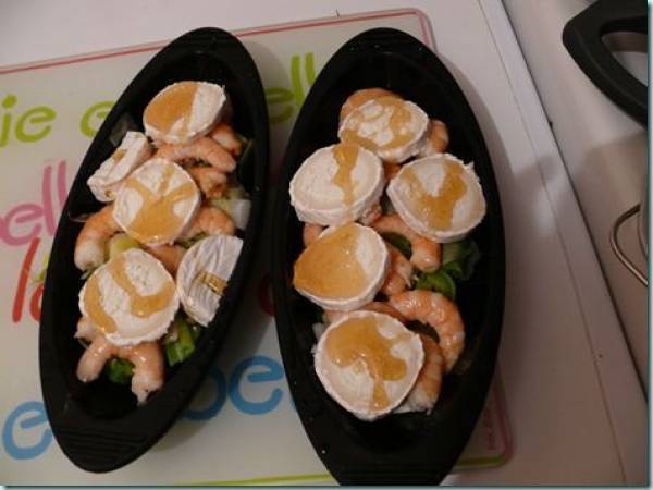 Papillotes poireau crevettes ch vre et miel - Préparation etape 3