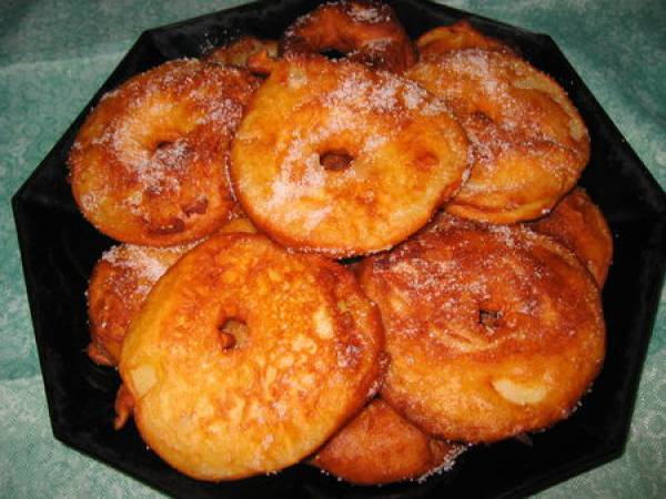 Beignets aux pommes facile expliqué pas à pas - Préparation etape 6