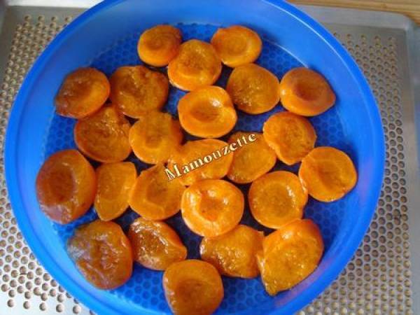 Tarte légère au fromage blanc et à l?abricot - Préparation etape 1