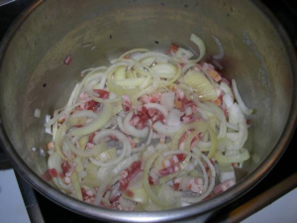 Choux rouge aux lardons et aux pommes - Préparation etape 3