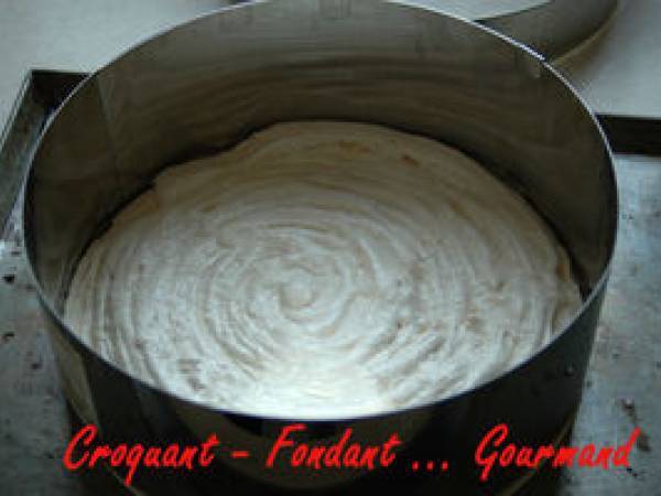 VACHERIN FRAISE-VANILLE - Préparation etape 3