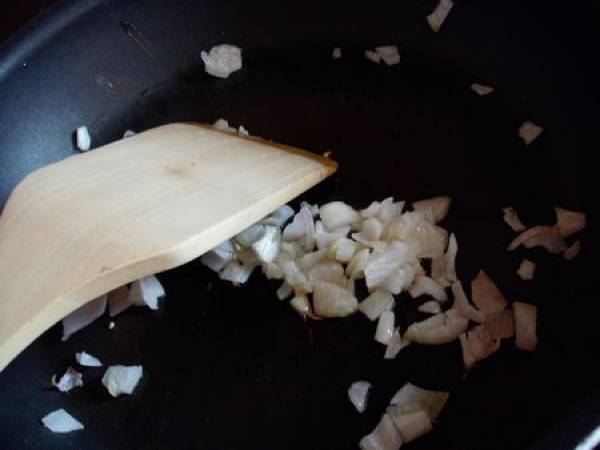 Tagliatelles maison au saumon, sauce safranée - Préparation etape 4