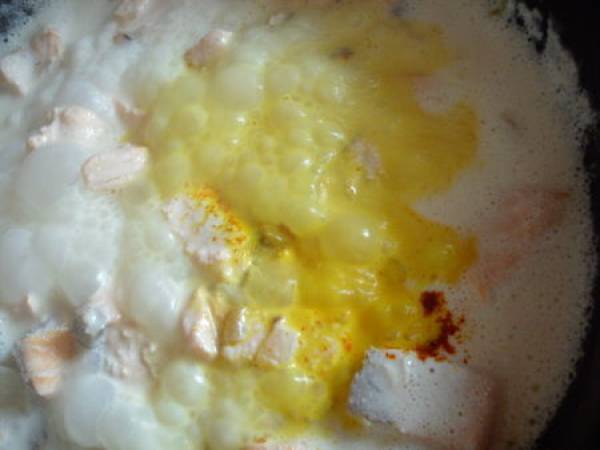 Tagliatelles maison au saumon, sauce safranée - Préparation etape 6