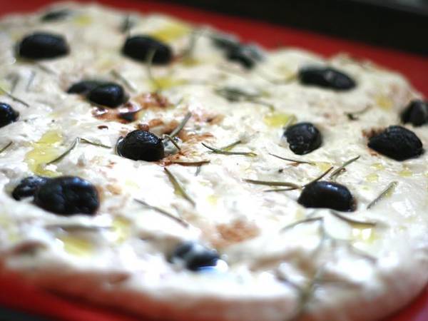 Focaccia sans gluten Olive & Romarin - Préparation etape 6